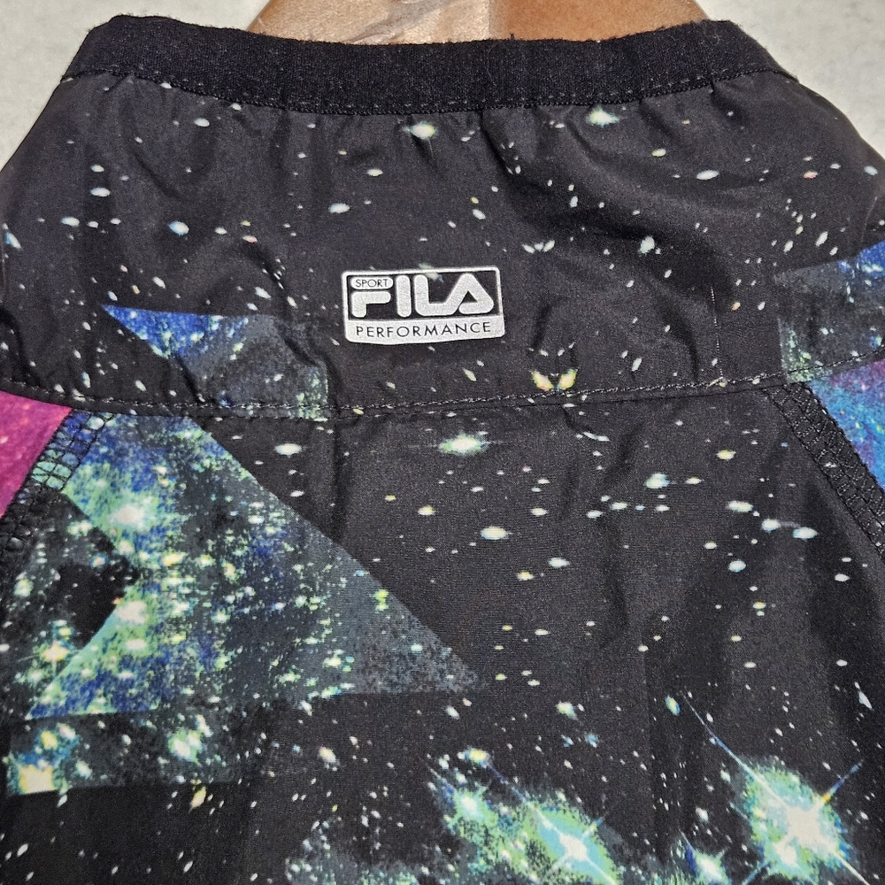FILA Sport Galaxy Windbreaker with Mesh Bottom Size Large *zipper is broken - Picture 15 of 16